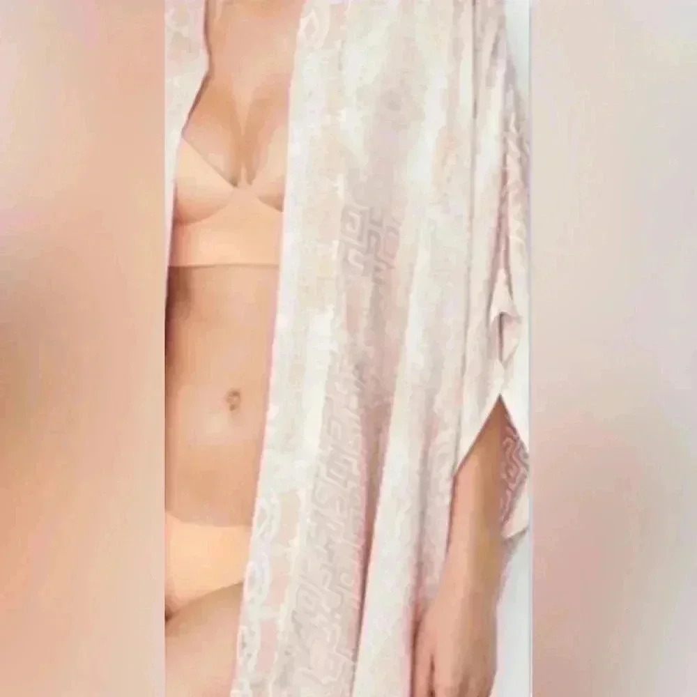 Victoria's Secret Light Weight Kimono Swim Cover Up Small, 0 - Picture 3 of 13